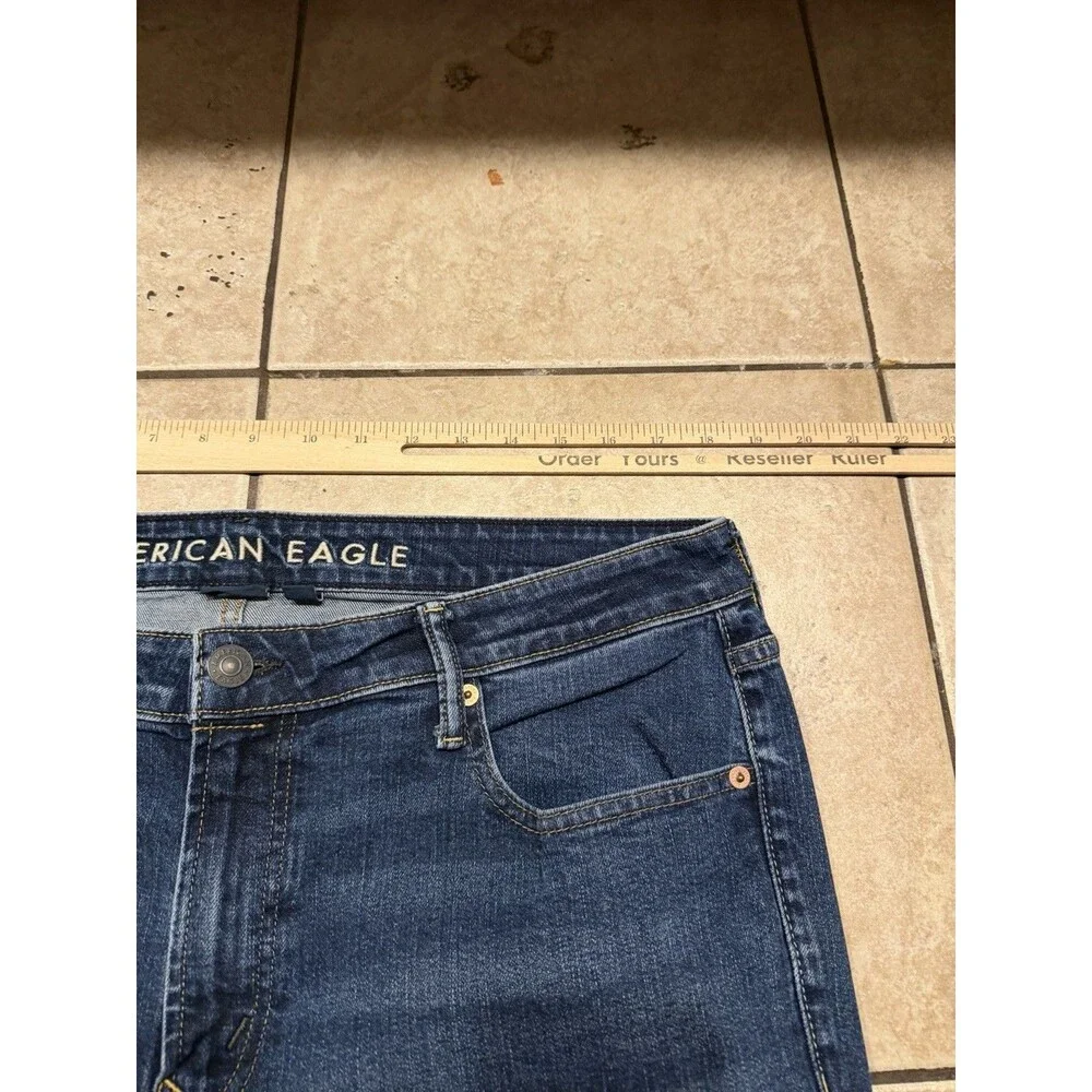 American Eagle Jeans Mens 36x34 Original Bootcut Airflex Blue Denim Whiskers